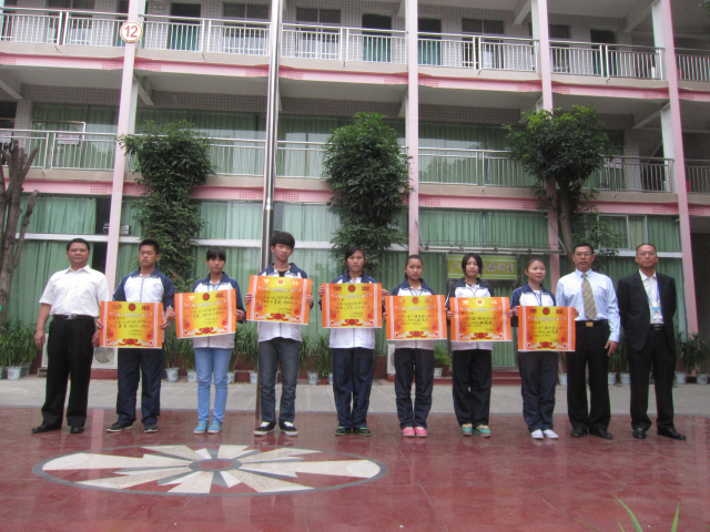 img_0023_编辑.jpg