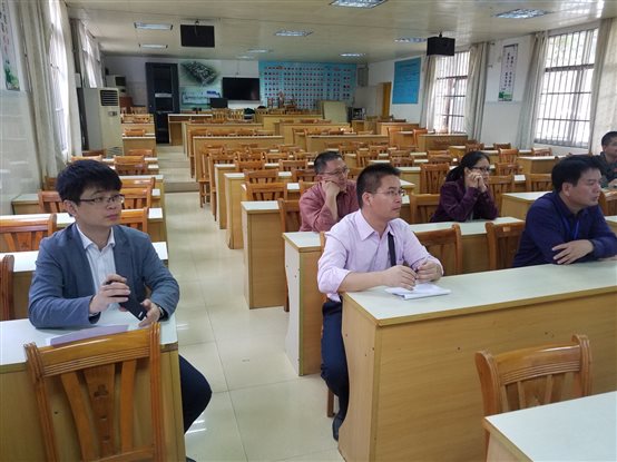 c:usersadministratordesktop广西商贸新闻稿新建文件夹71117_092005.jpg