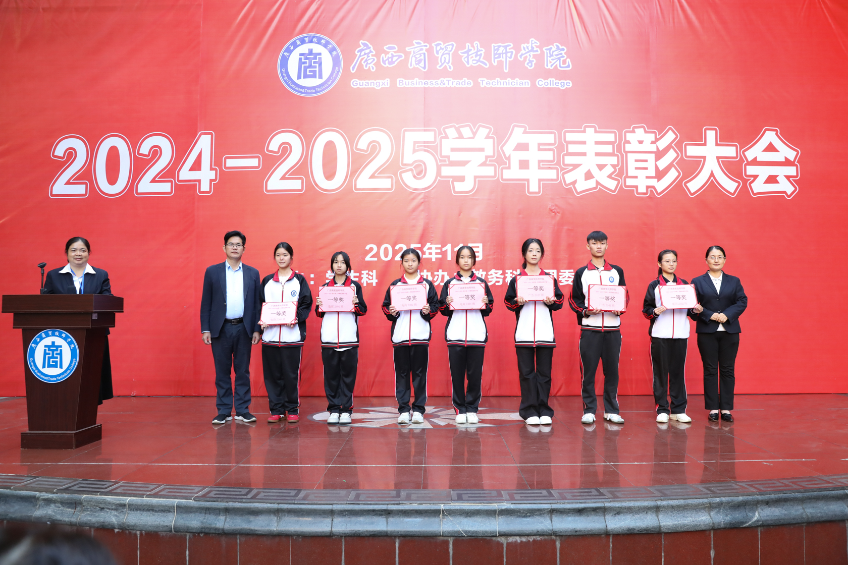 5d4b0661.jpg 5d4b0661.jpg