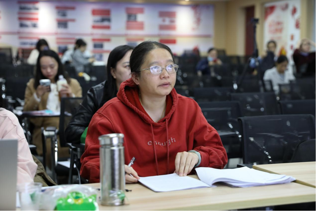 广西商贸技师学院2025年度立项课题开题答辩会顺利举行(新闻稿）680.png