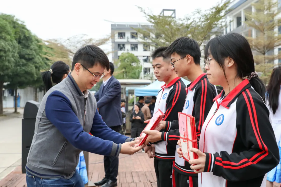 图片 图片