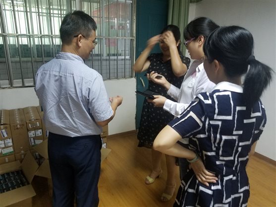c:usersadministratordesktop广西商贸新闻稿笔记本电脑验收70822_151254.jpg