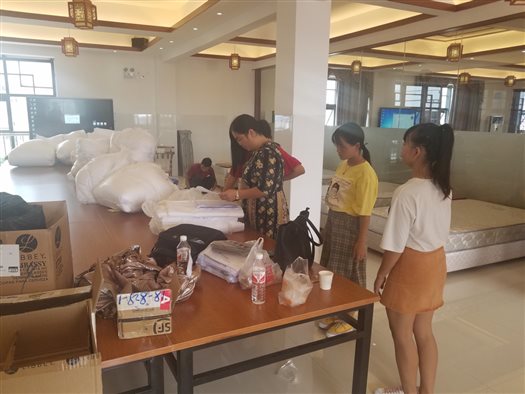 c:usersadministratordesktop广西商贸新闻稿酒店实训室验收70922_102325.jpg